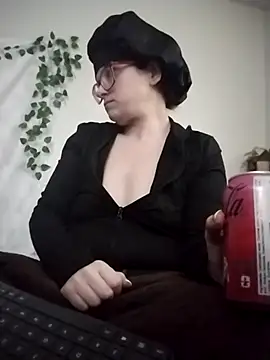 JessaBella online show from April 21, 2026, 12:11 pm