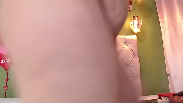 Tinna Flirt online show from February 20, 2025, 8:28 am