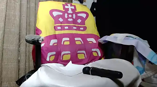 kattydirtylol online show from January 21, 2025, 1:18 am