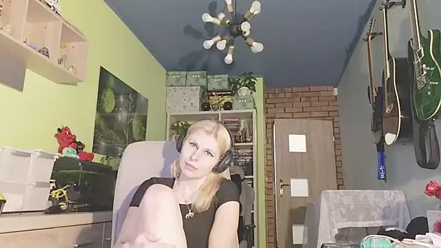 karmija online show from January 10, 2025, 10:04 pm