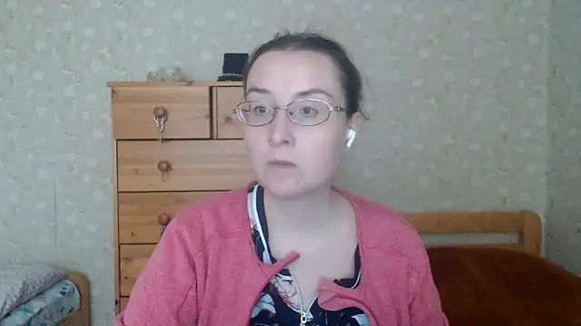 Smart Rose online show from March 21, 2025, 1:56 pm