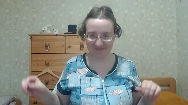 Smart Rose online show from April 18, 2026, 3:16 pm