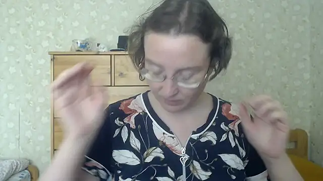 Snapshot of Smart_Rose chatting on May 25, 2026, 3:34 am Smart Rose online show from May 25, 2026, 3:34 am