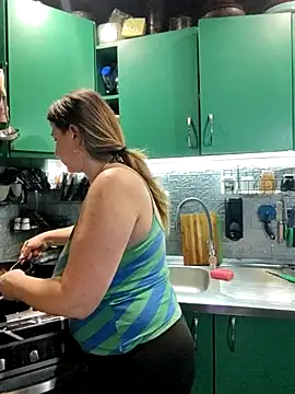 Natali UA online show from March 4, 2025, 8:27 pm