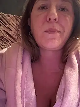 Natali UA online show from November 10, 2025, 8:19 pm