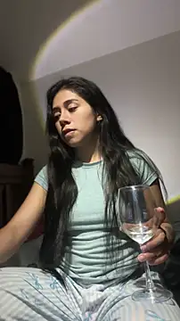 aimi art1 online show from April 21, 2026, 8:53 am