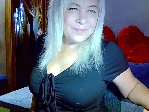 AgoniA7 online show from September 23, 2025, 4:04 am