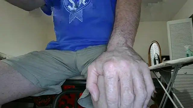 Snapshot of 1chatter3 chatting on March 15, 2026, 7:31 pm 1chatter3 online show from March 15, 2026, 7:31 pm