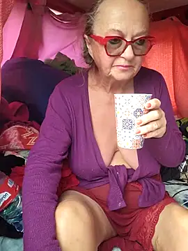 MucMilf59 online show from March 12, 2025, 8:30 am