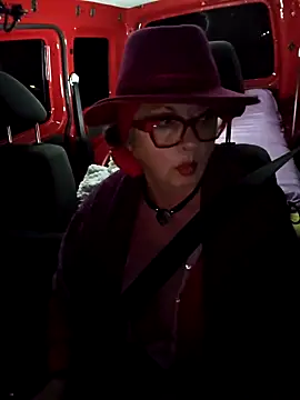 MucMilf59 online show from November 3, 2025, 7:59 pm