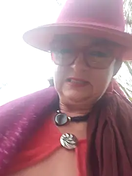 MucMilf59 online show from November 9, 2025, 2:37 pm