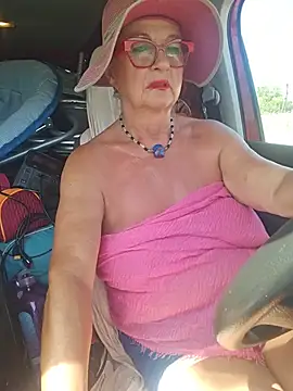Snapshot of MucMilf59 chatting on July 20, 2026, 10:39 am MucMilf59 online show from July 20, 2026, 10:39 am