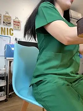 Meilian2021 online show from November 18, 2025, 5:12 am