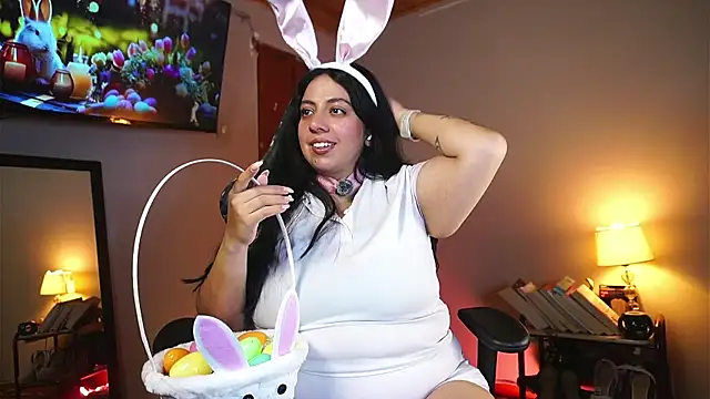 coraline latin online show from March 30, 2026, 8:54 pm