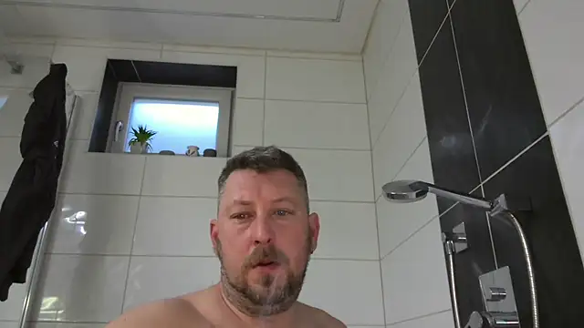 ktmtom247 online show from February 8, 2025, 9:13 am