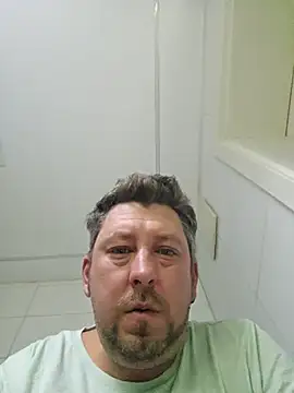 ktmtom247 online show from November 27, 2025, 4:25 am