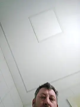 ktmtom247 online show from January 7, 2026, 3:31 am