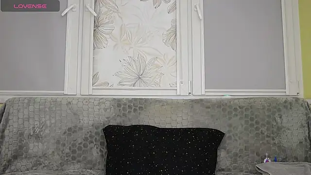 Hetera online show from December 1, 2024, 7:58 pm