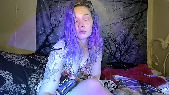 TEXASMARYYYJANE online show from February 3, 2025, 7:10 pm