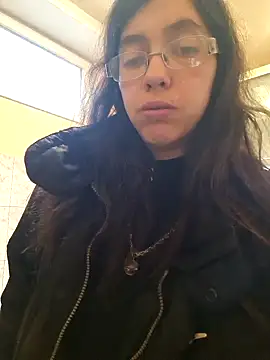 rposhta1991 online show from February 26, 2025, 2:03 pm