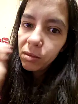 rposhta1991 online show from March 3, 2025, 1:09 pm