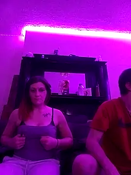 Snapshot of shawnbang614 chatting on February 14, 2025, 11:53 am shawnbang614 online show from February 14, 2025, 11:53 am