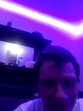 Snapshot of shawnbang614 chatting on February 18, 2025, 12:39 pm shawnbang614 online show from February 18, 2025, 12:39 pm