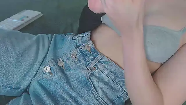 Kiradoll27 online show from January 31, 2025, 9:48 am