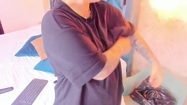 amy ink online show from February 17, 2025, 5:43 pm