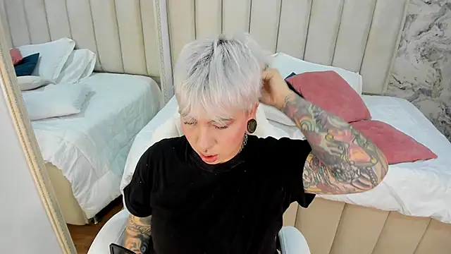 amy ink online show from September 15, 2025, 11:21 am