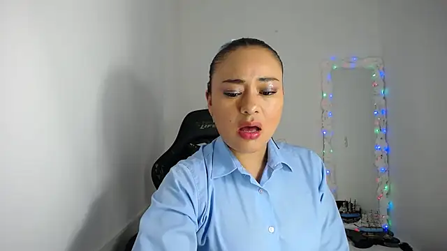 ReyleDoll online show from January 9, 2025, 9:37 pm