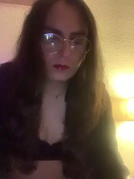 Chic desire online show from April 25, 2026, 10:40 pm