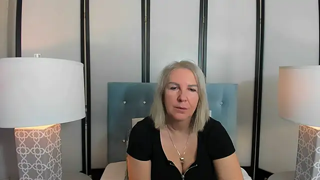 EricaTop online show from January 12, 2025, 6:17 am