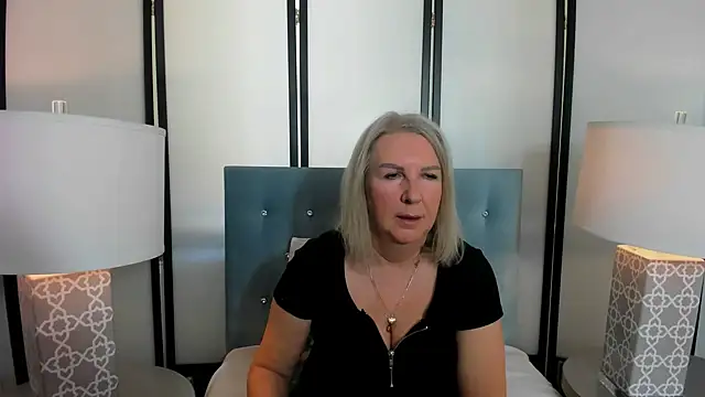 EricaTop online show from January 19, 2025, 9:44 am