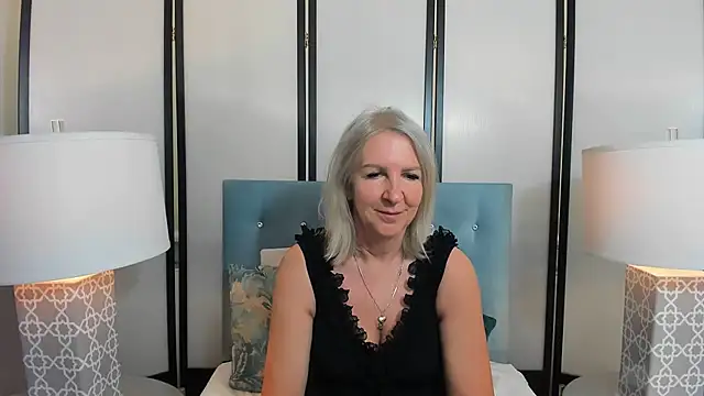 EricaTop online show from June 7, 2026, 5:00 am