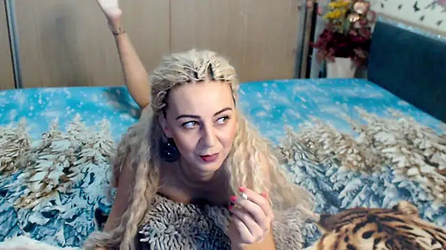 MirabelaSweet online show from March 15, 2025, 9:30 am