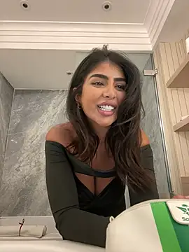 Snapshot of ArabicBarbie chatting on January 2, 2025, 10:55 pm ArabicBarbie online show from January 2, 2025, 10:55 pm