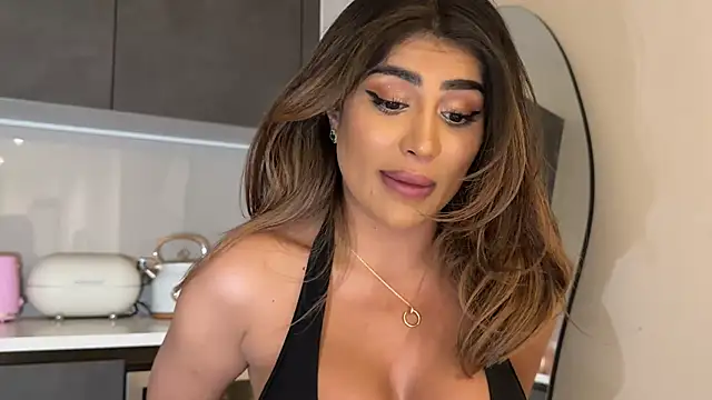 Snapshot of ArabicBarbie chatting on January 5, 2026, 11:41 pm ArabicBarbie online show from January 5, 2026, 11:41 pm