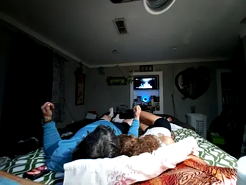 Dallice87 online show from November 21, 2025, 9:30 am