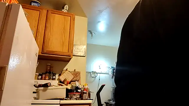 lilpervt online show from March 1, 2025, 12:56 pm