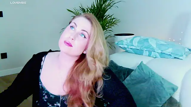 Sinful Eyes online show from November 29, 2025, 5:21 am