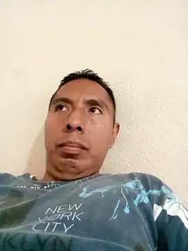 desnudo Sexoxo online show from December 31, 2024, 8:56 pm