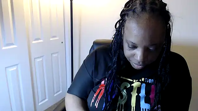 Sexymona1218 online show from January 9, 2026, 11:46 am