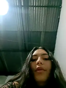 xandra252 online show from October 26, 2025, 11:42 pm