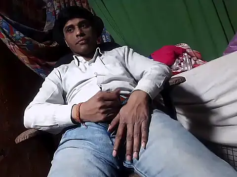 desiboy1101 online show from January 21, 2025, 1:32 pm