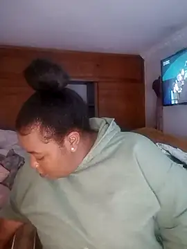 Daddys girl1 online show from October 9, 2025, 4:10 am