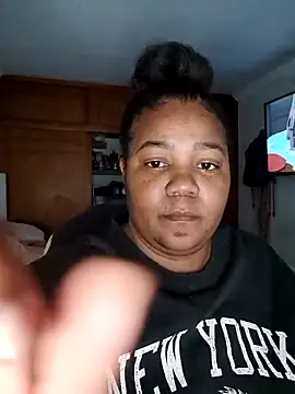 Daddys girl1 online show from October 20, 2025, 4:24 am