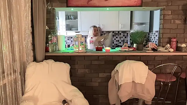 Monageil online show from February 2, 2025, 9:08 am