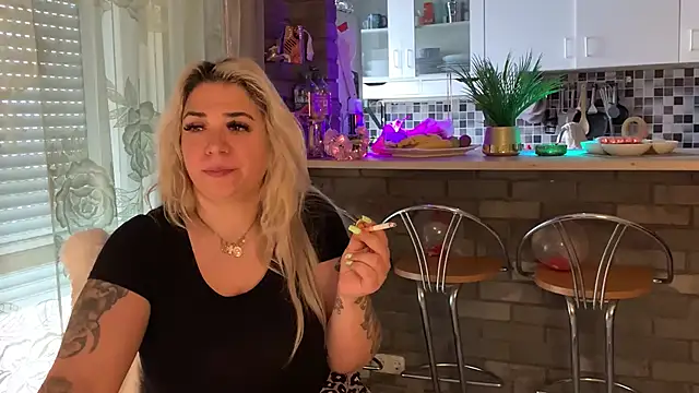 Monageil online show from February 16, 2025, 11:05 am