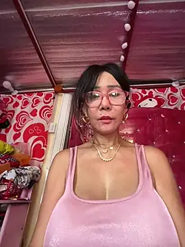 sweetieme online show from June 6, 2026, 2:05 am